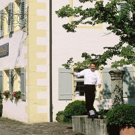 Markgraeflich Badischer Gasthof Schwanen Salem  Extérieur photo