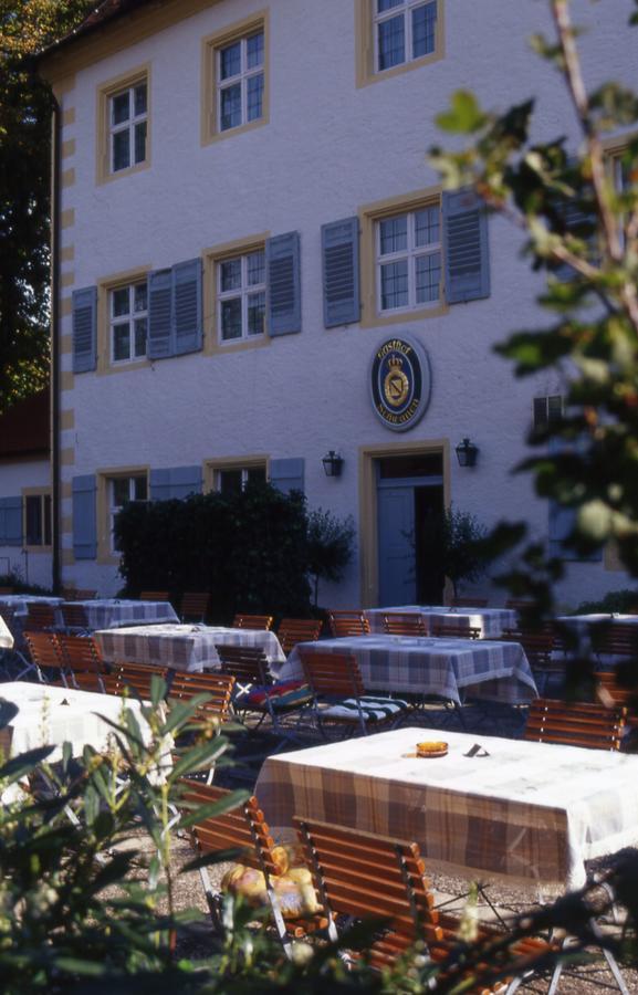 Markgraeflich Badischer Gasthof Schwanen Salem  Extérieur photo